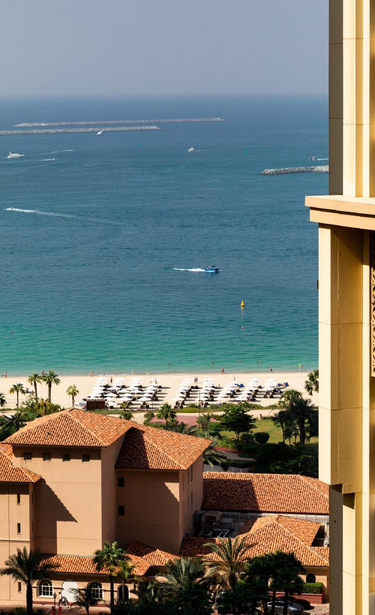 Happy Academia Jbr Apartment Dubai Bagian luar foto