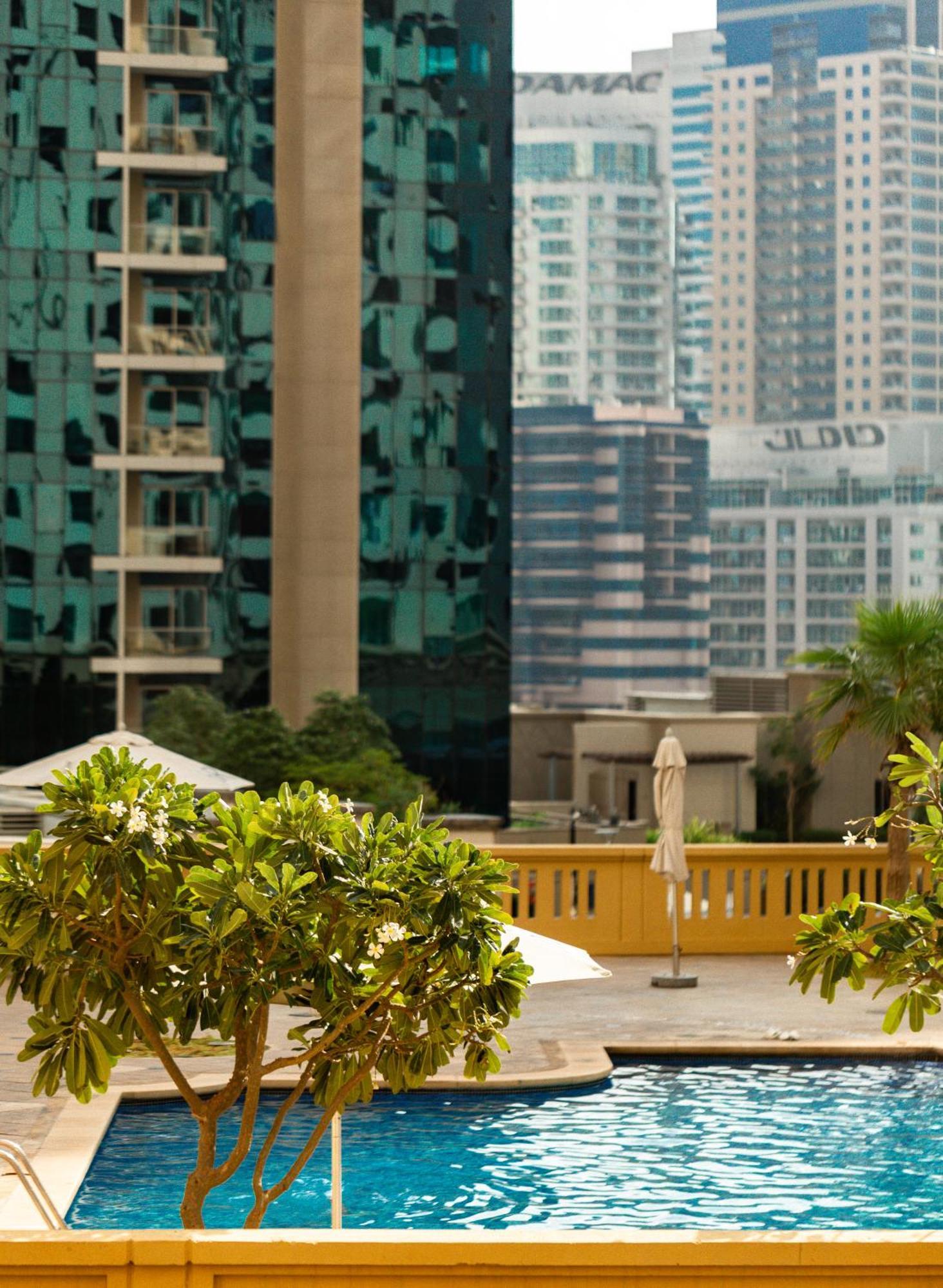 Happy Academia Jbr Apartment Dubai Bagian luar foto