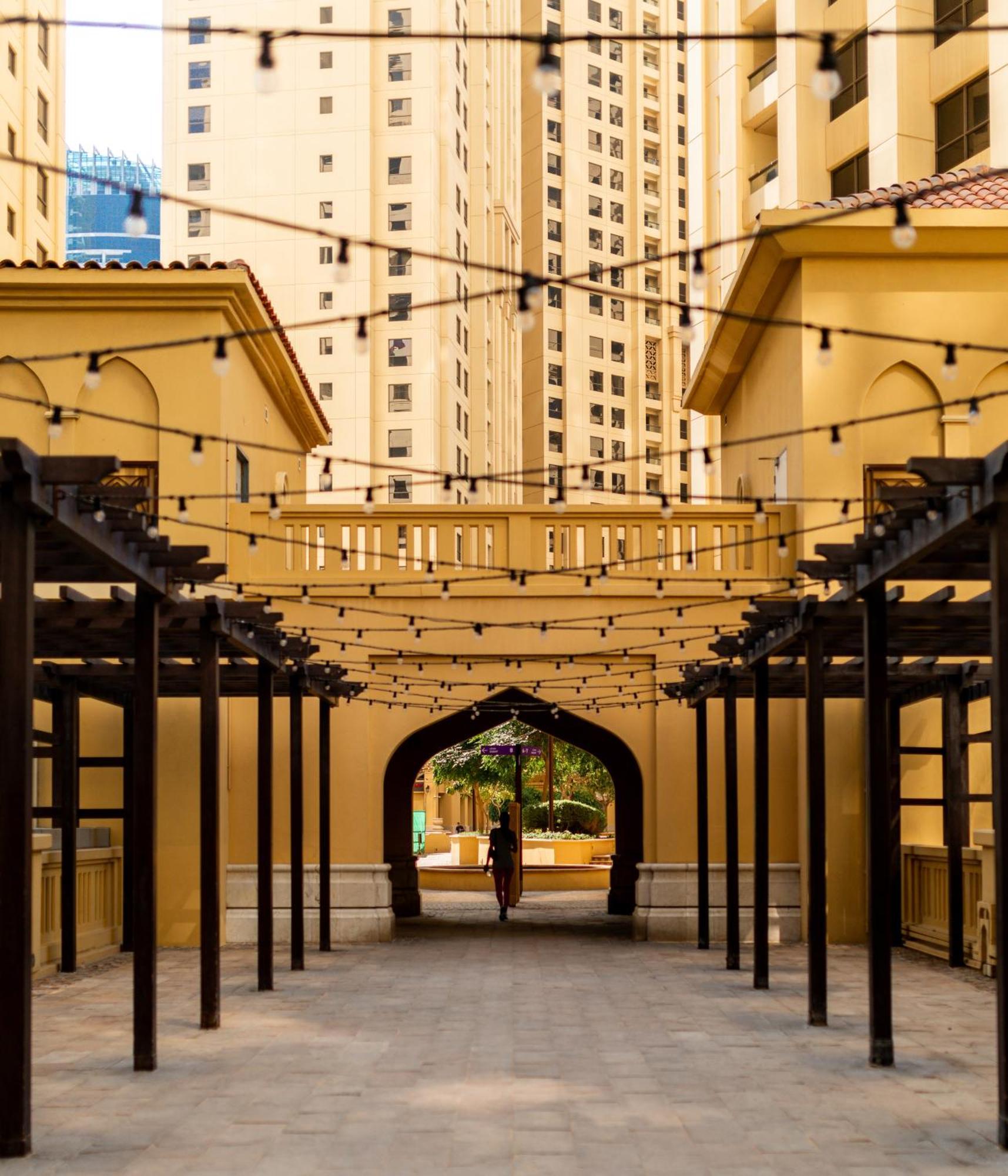 Happy Academia Jbr Apartment Dubai Bagian luar foto